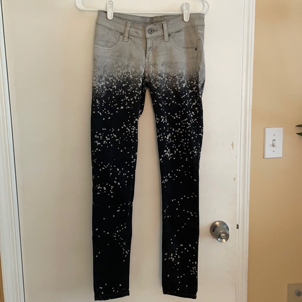 Carmar size 24. Perfect condition.